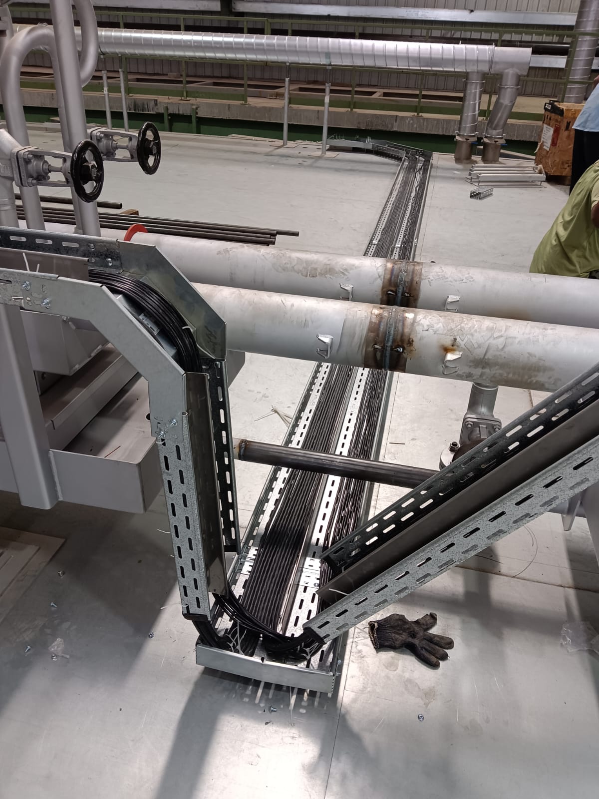 Cable Tray Manufacturing